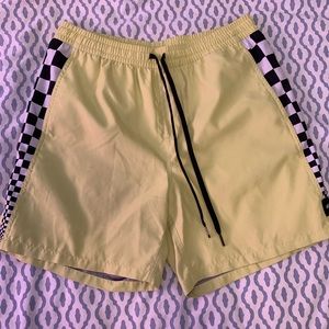 Vans short shorts